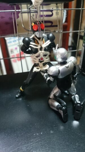 【画像】 覚えたての亀甲縛りを披露する